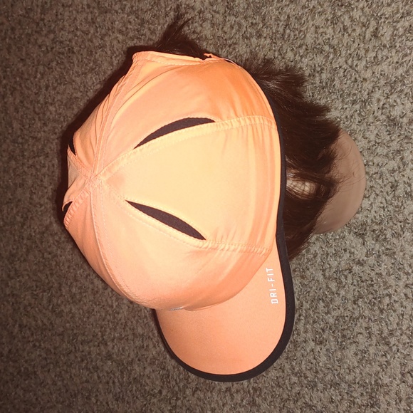 Nike Feather Lite Dri-Fit Adjustable Coral Gray Women's Hat OS - Picture 5 of 11